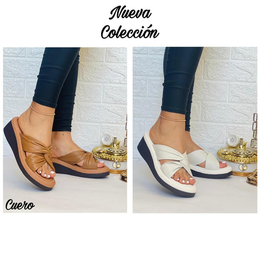 SANDALIA ADRIANA EN CUERO